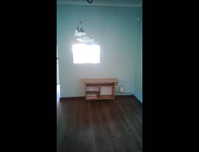 2.5 BEDROOM HOUSE RENTED IN WESTCLIFF
